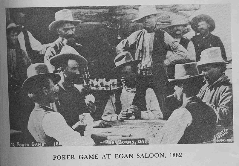 История покера. Кто первым стал играть в покер